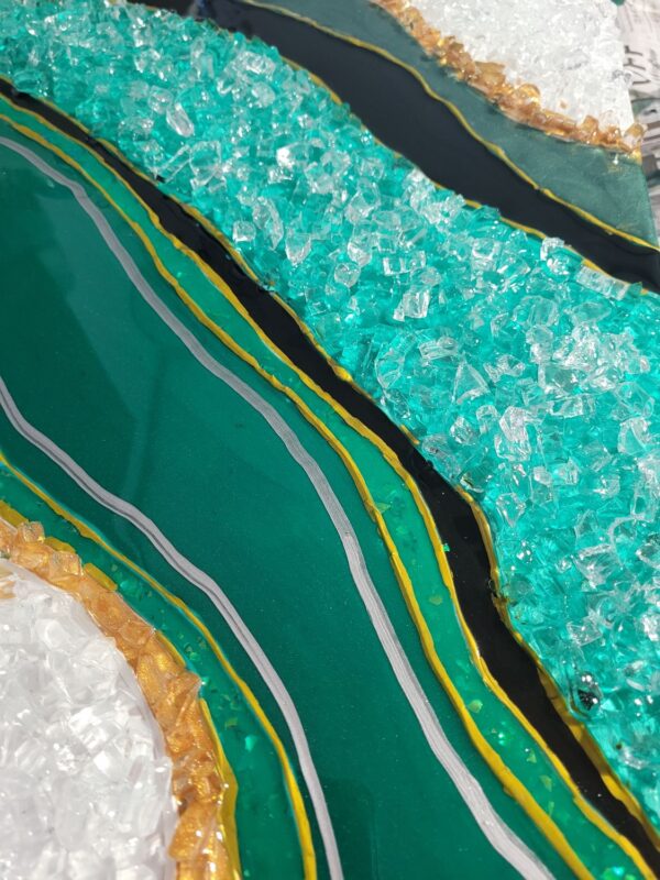 Green Geode Wall Hanging - Image 4