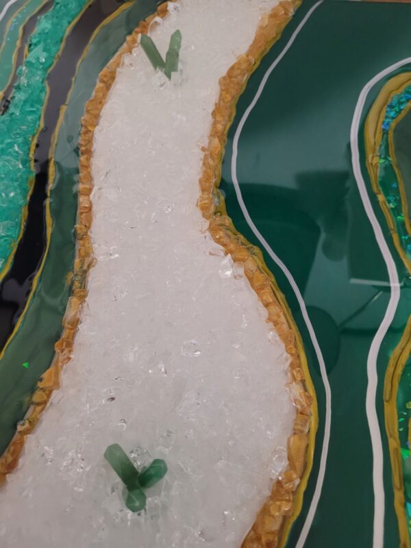 Green Geode Wall Hanging - Image 3